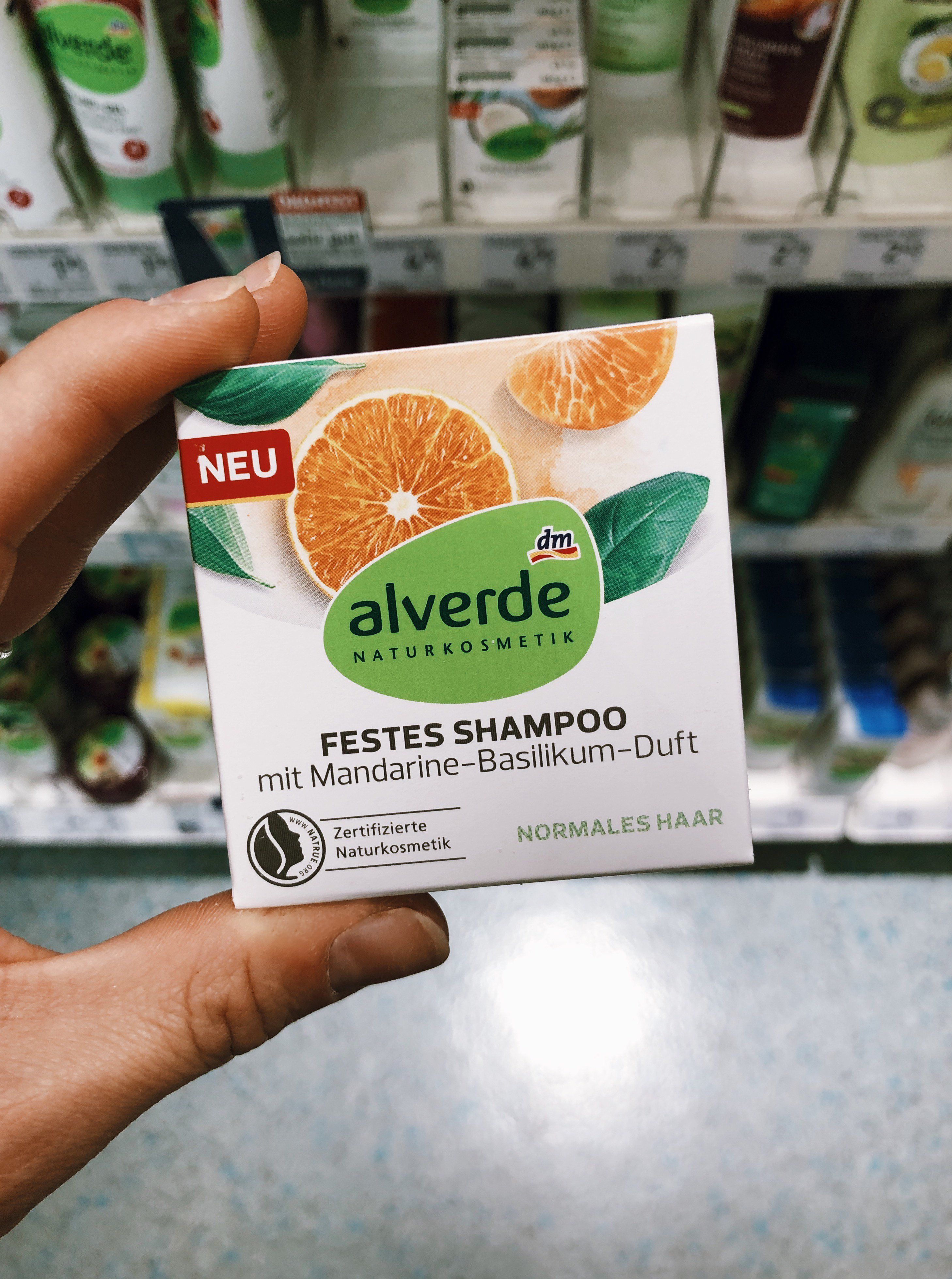 Naturkosmetik Fur Alle Lisas Nachhaltige Pflege Heroes Aus Der Drogerie Beige