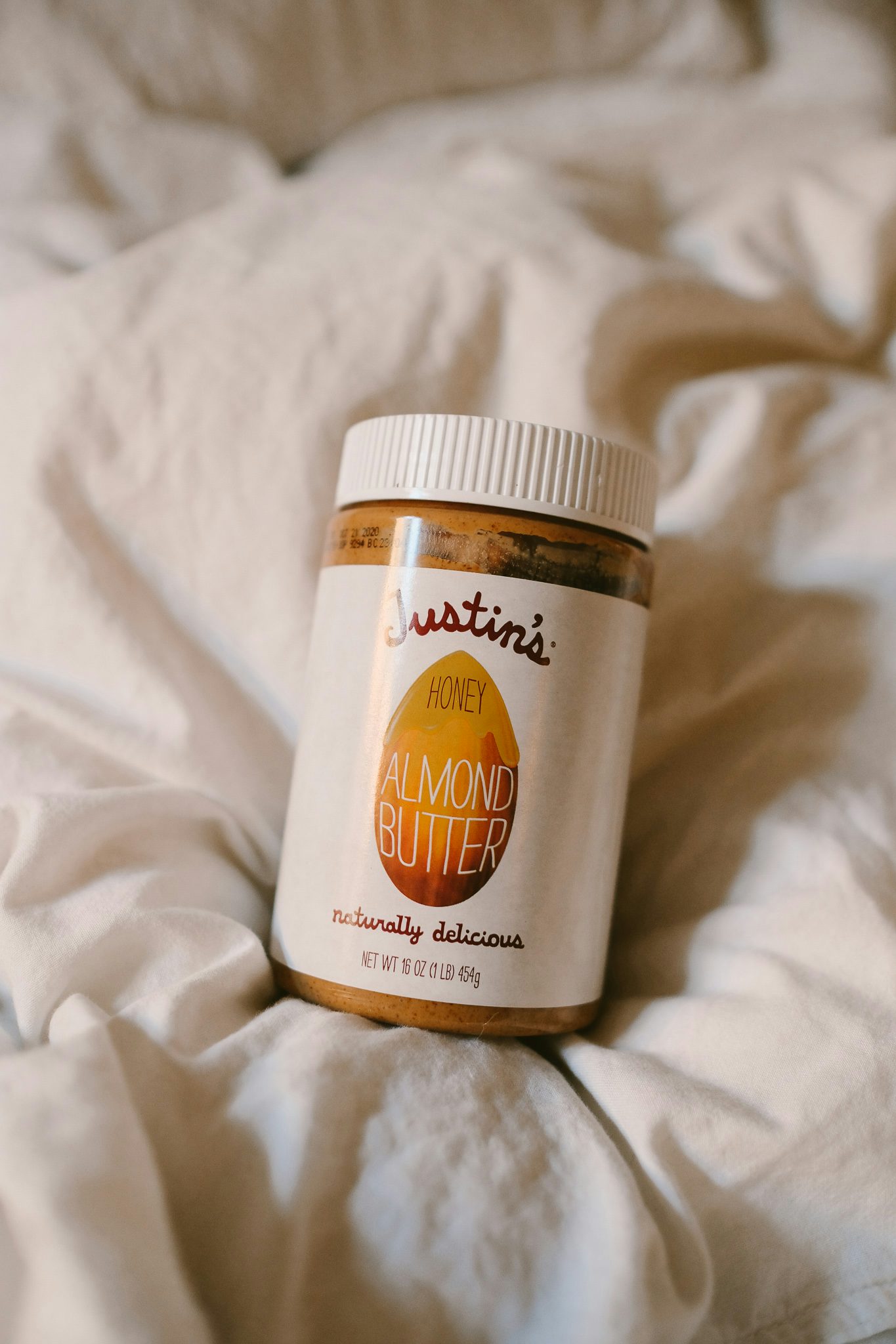 Beige-Beauty-Favoriten-Frequently-Used-Maerz-2020-Justins-Almond-Butter