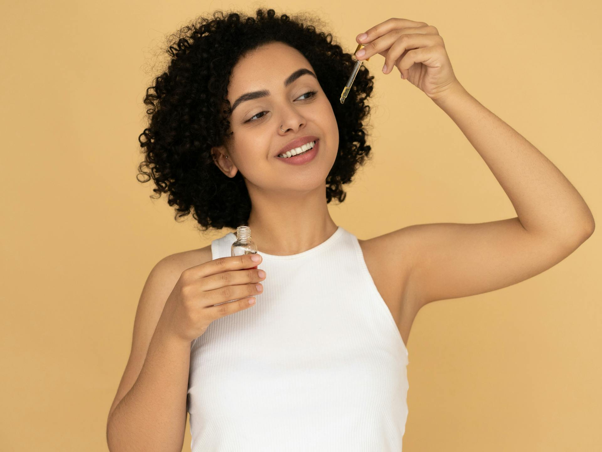 6 benefícios do Óleo de Rosa Mosqueta para a sua pele