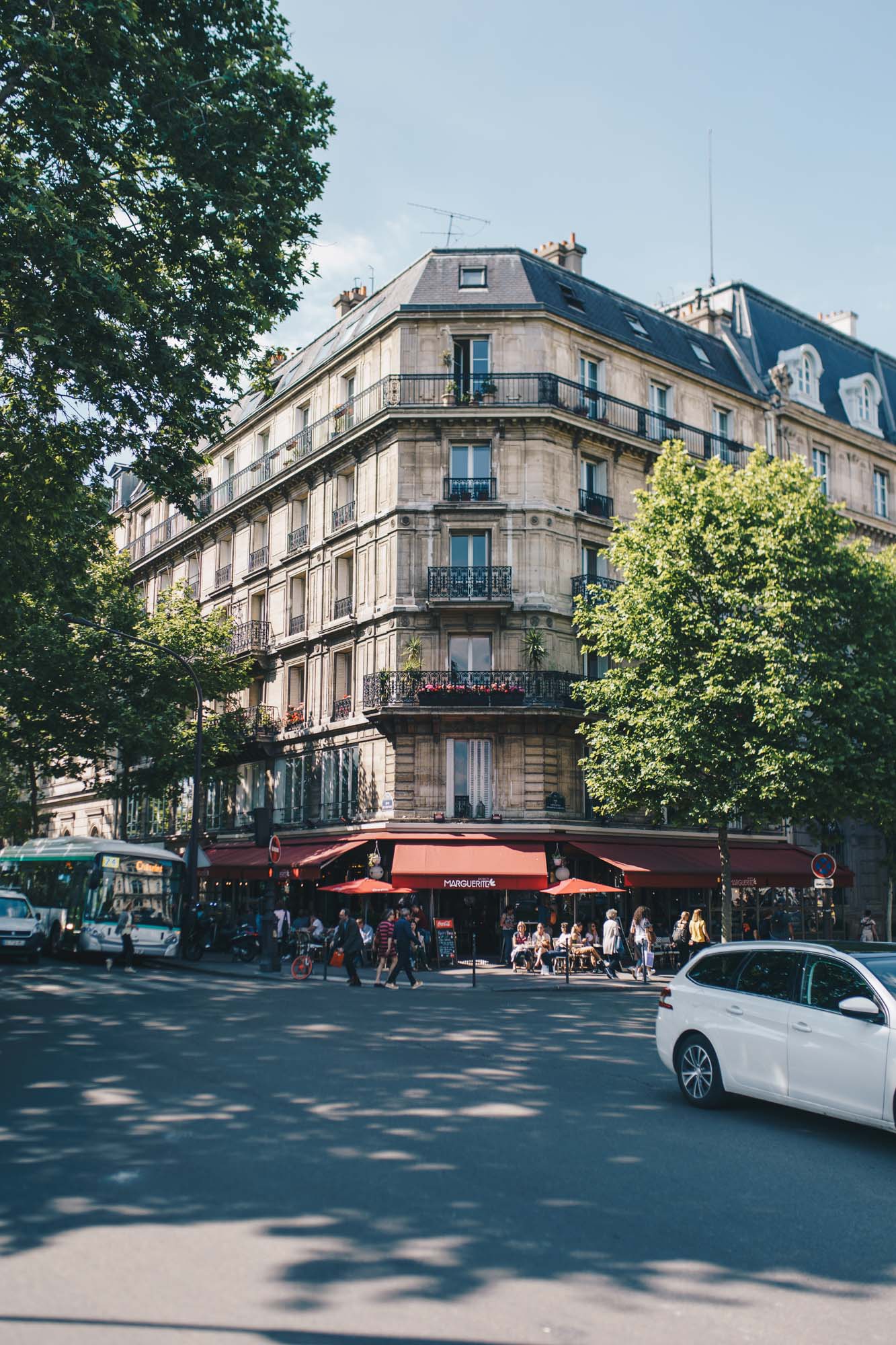 Adidas paris outlet marais