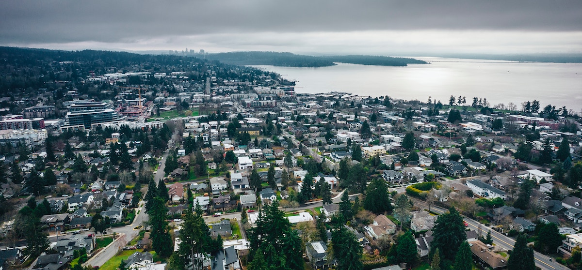 An aerial photo of Kirkland in Washington State, where the eviction process is different between Seattle and other local counties. 