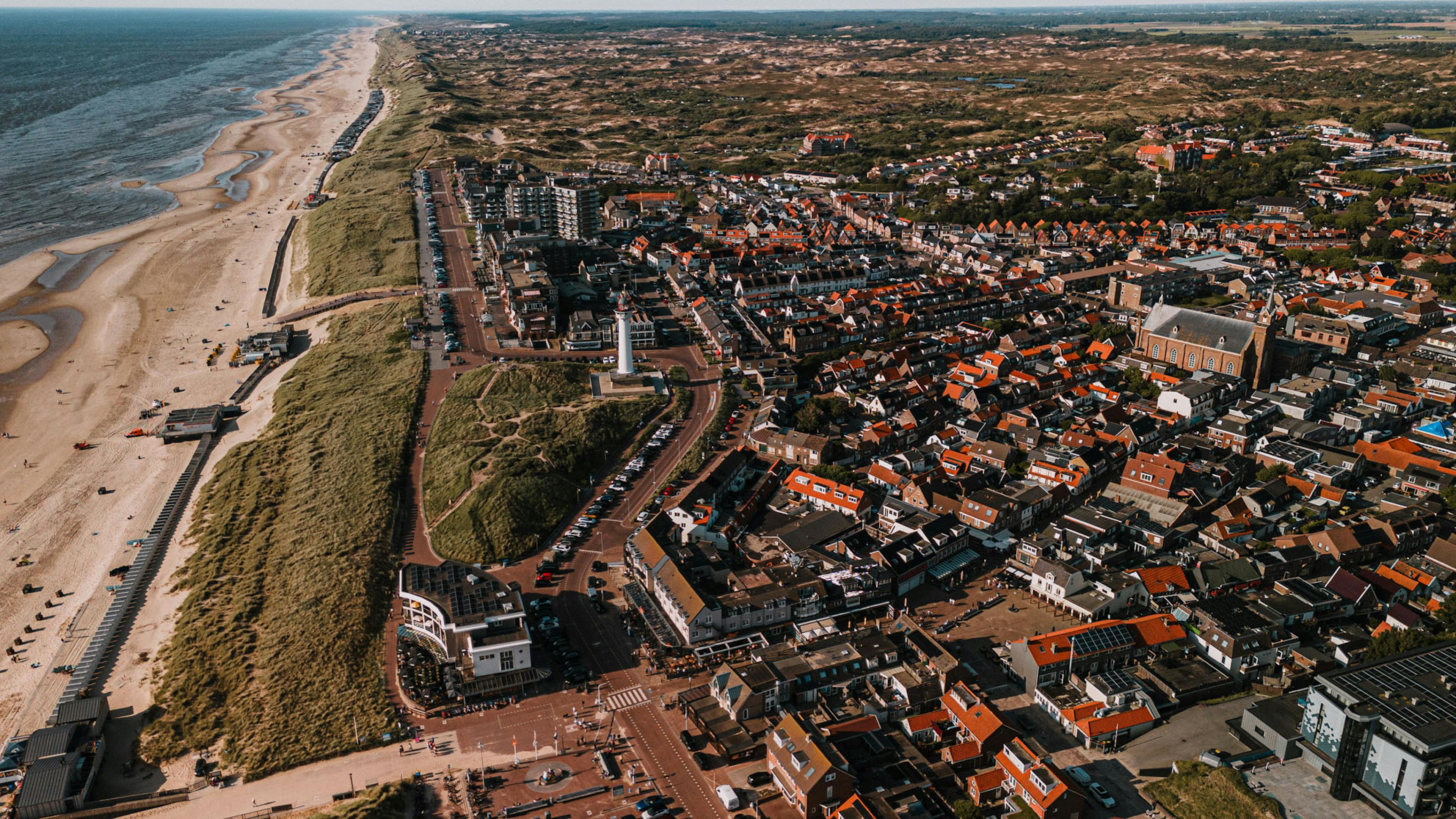Dronefoto van Egmond