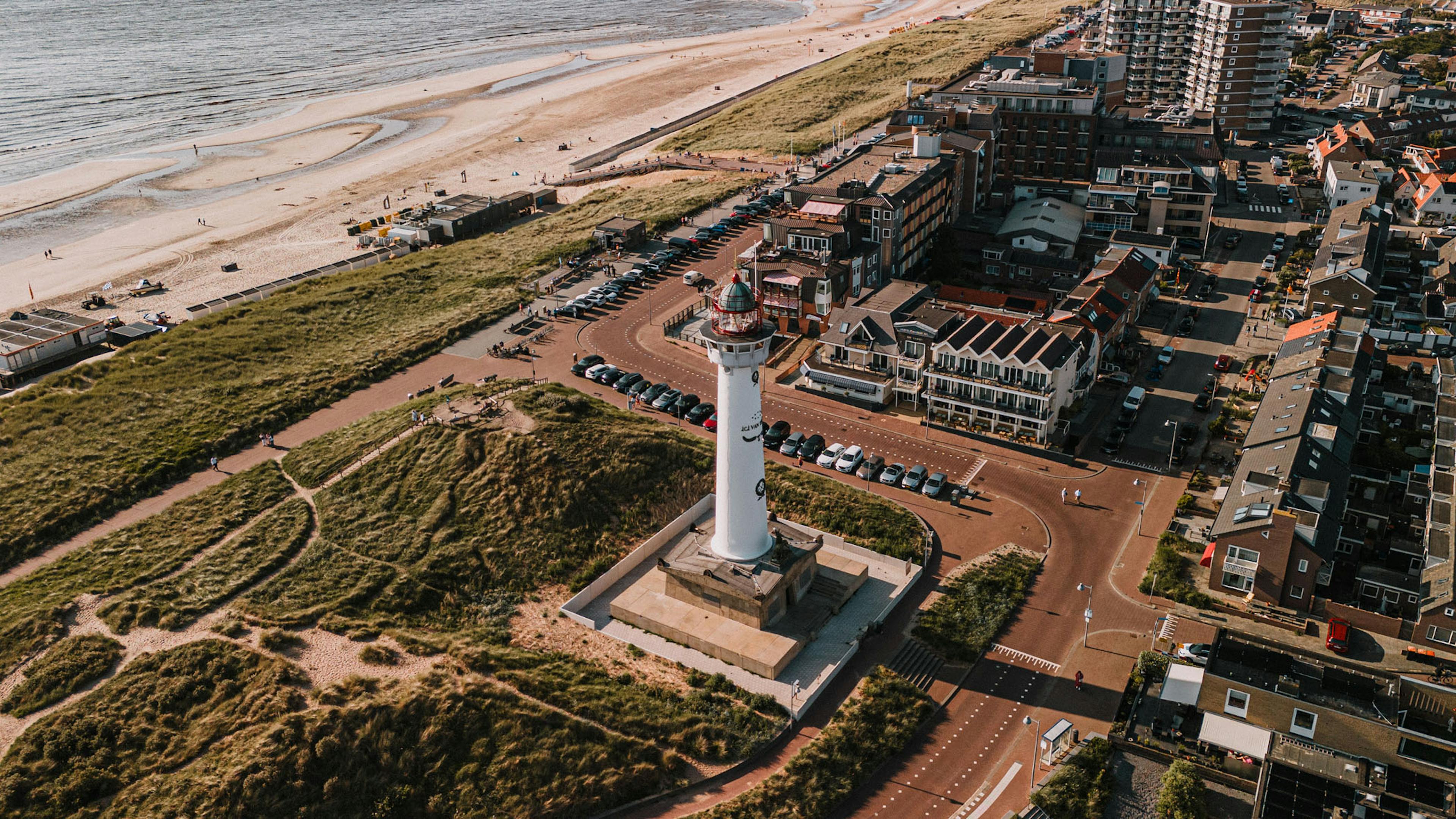 Dronefoto van Egmond