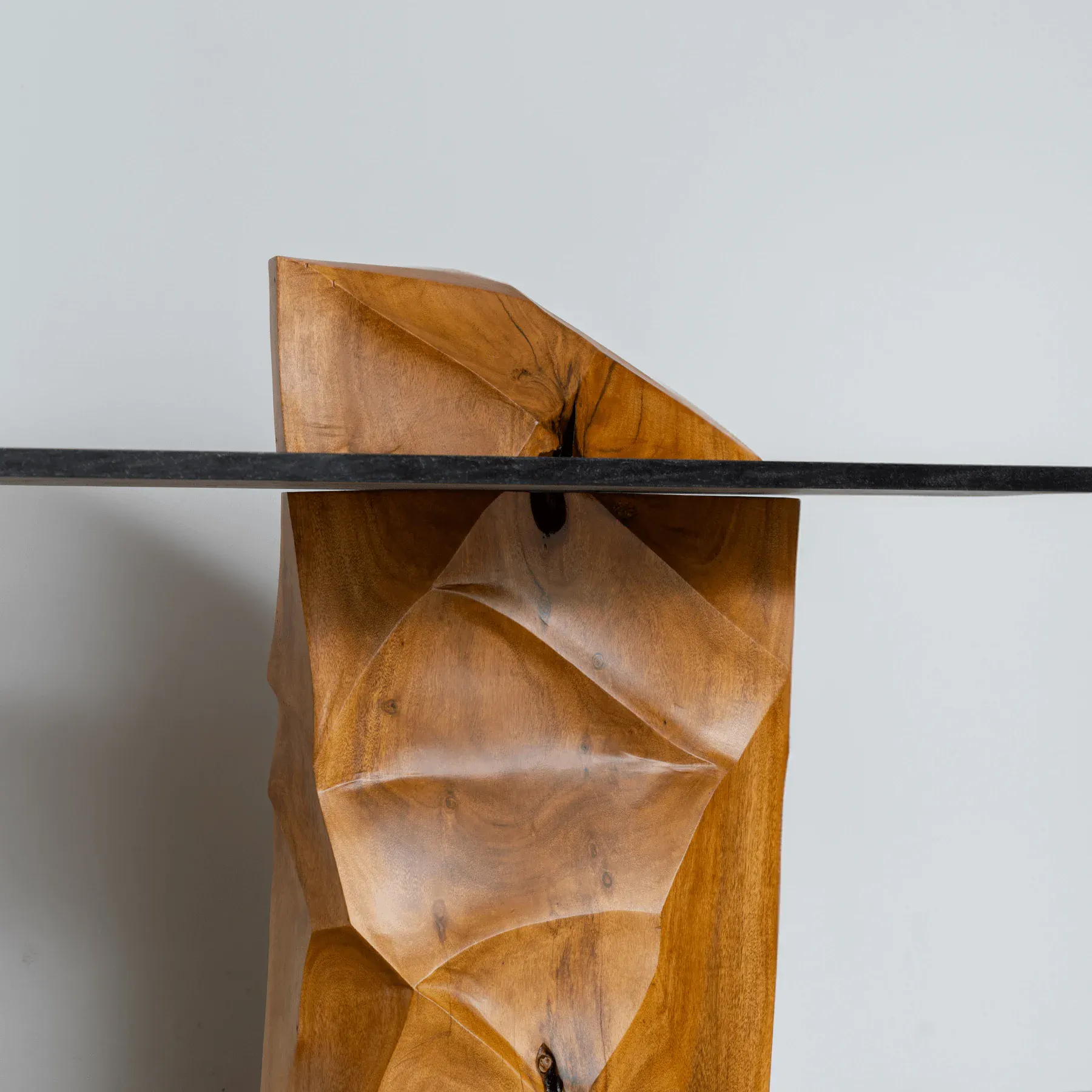Pillar Console - View 2