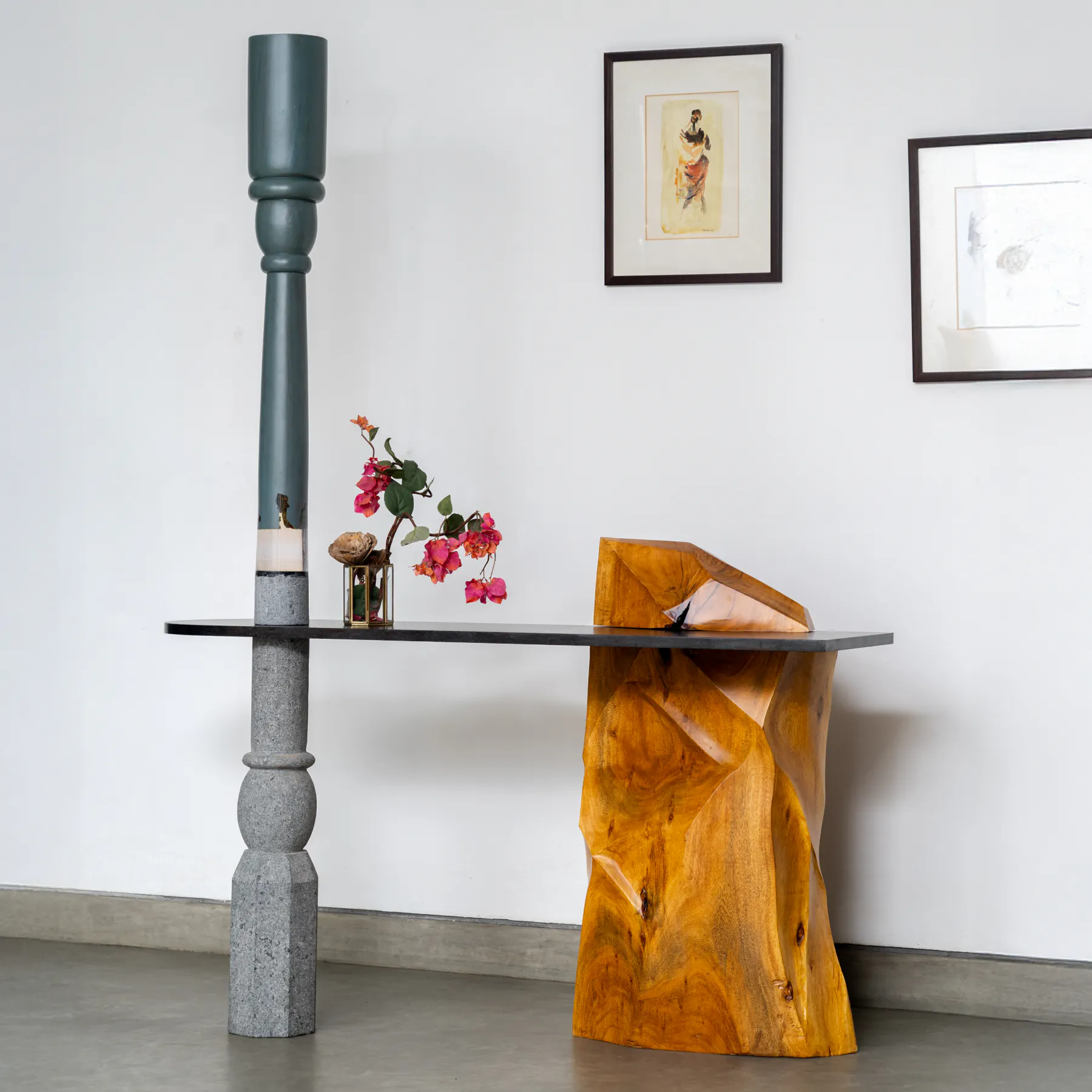 Pillar Console - View 5