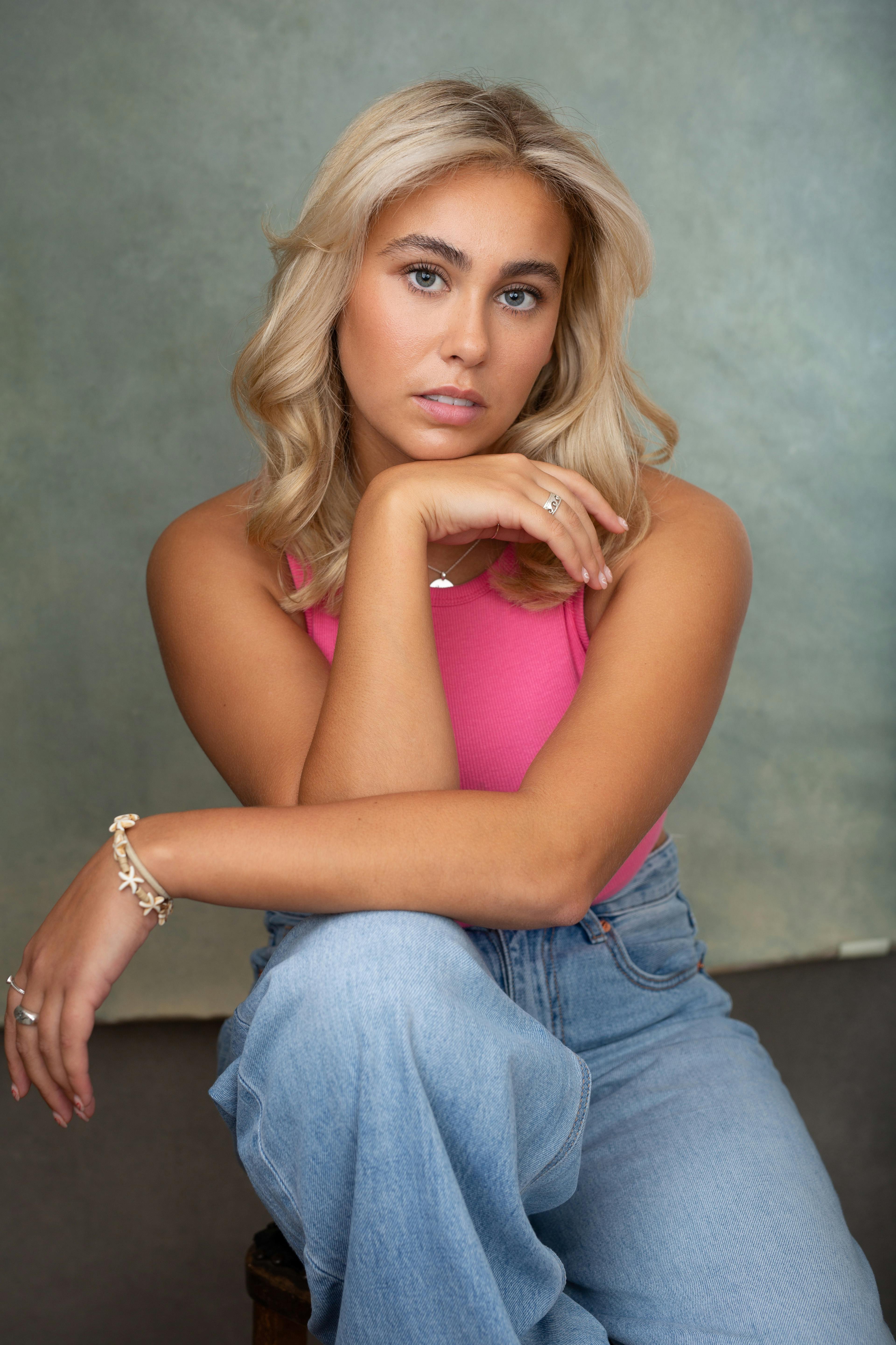 headshot of a London actor 