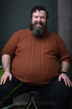 Phil Sealey on Canvas Backdrop