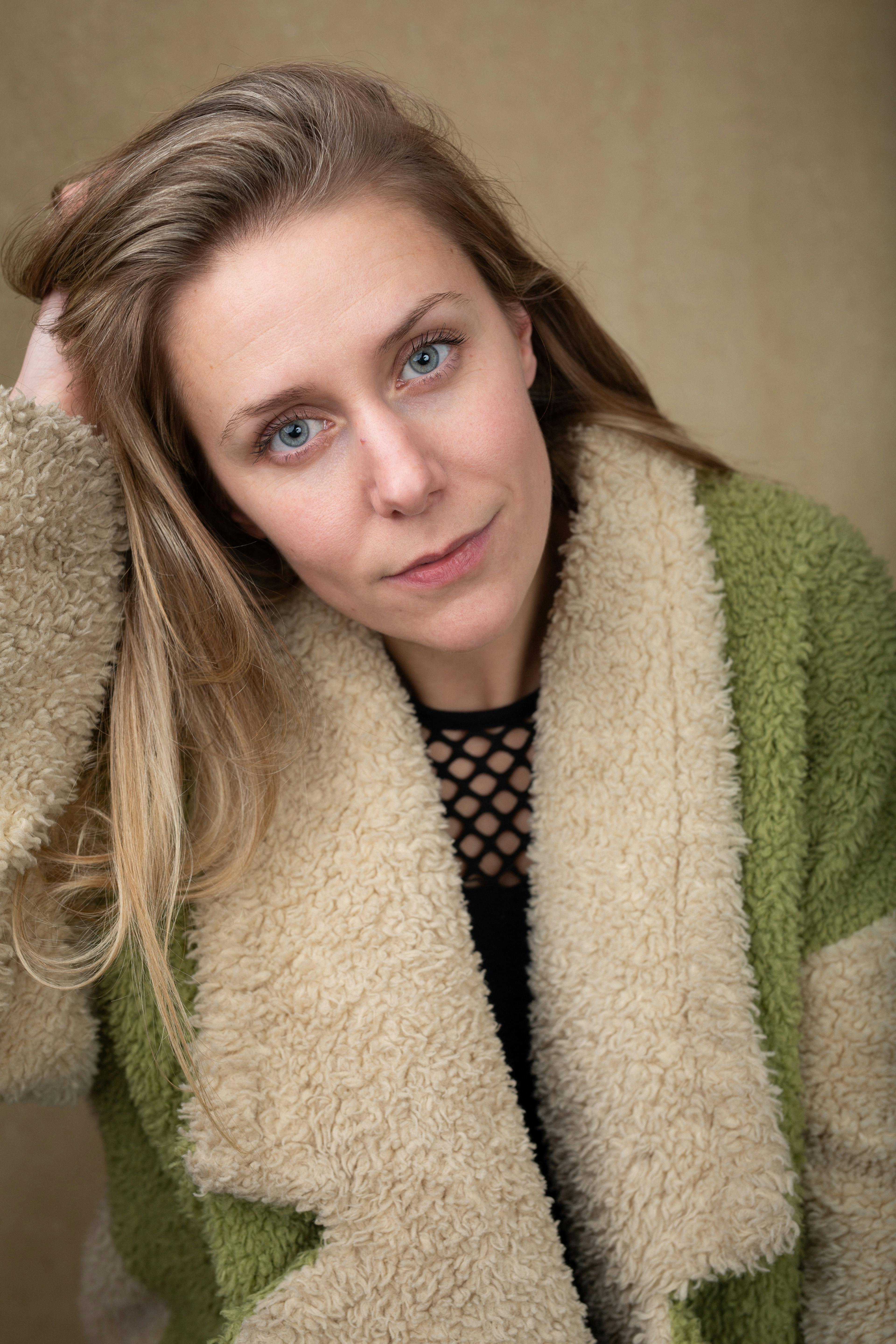 headshot photography of a London actor