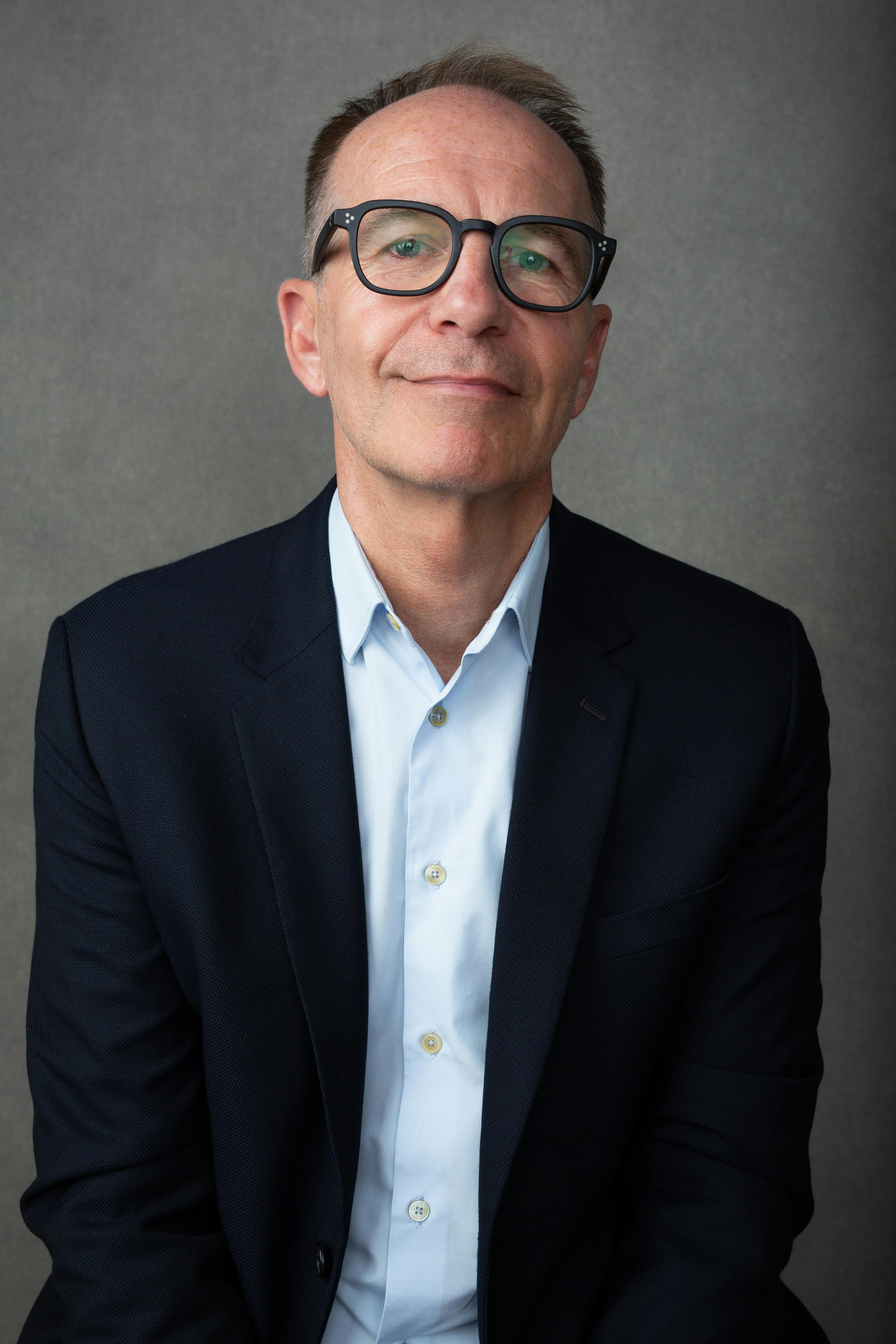 Linked In Headshot for Citizen