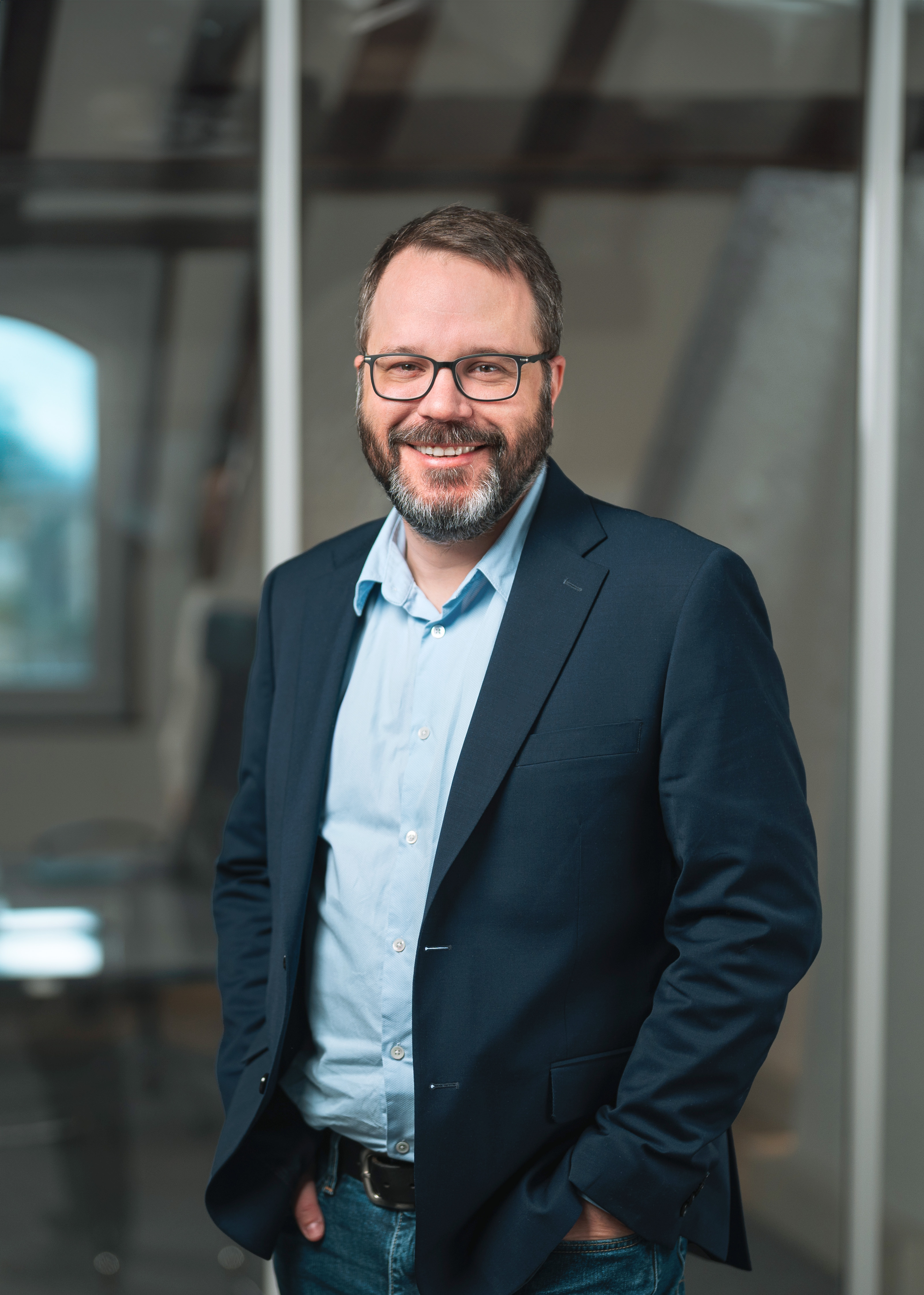 A portrait photo of Sébastien Baehni