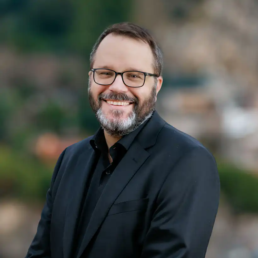 A portrait photo of Sébastien Baehni.