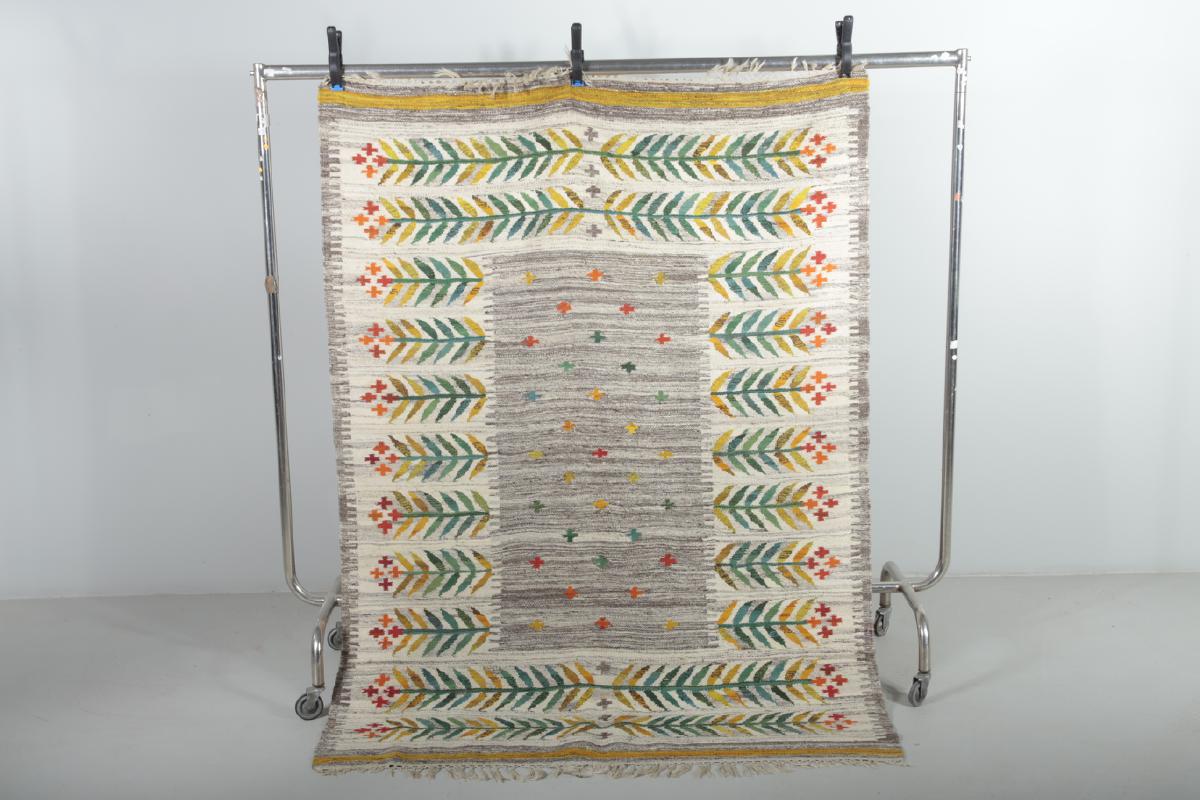 5c2c3cb4-1f8c-4559-9d33-65aa6176cebd_8.jpg?auto=compress,format&rect=225,0,750,800&w=938&h=1000