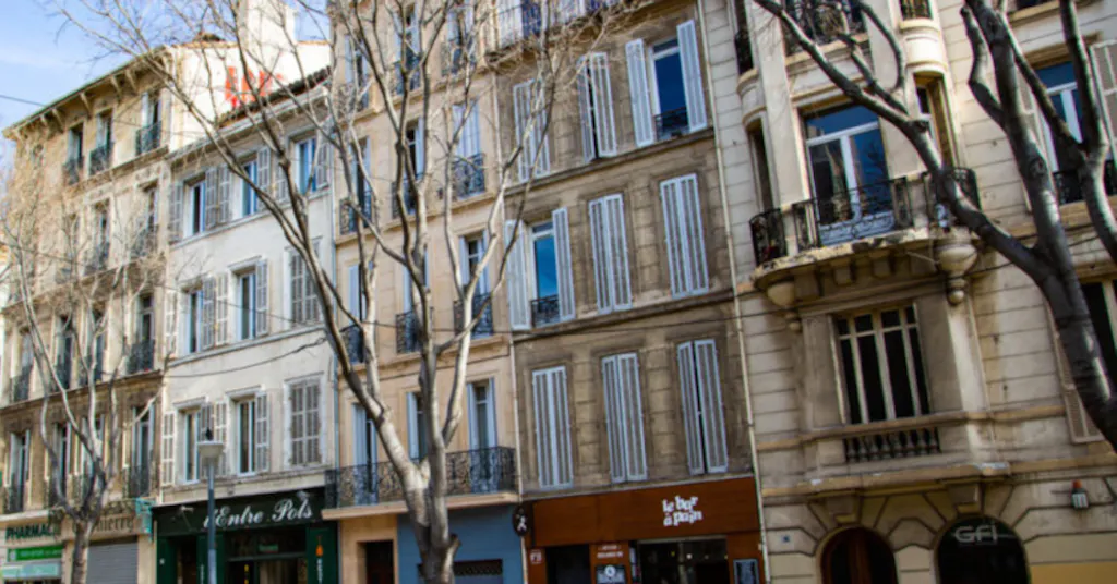 trois-fenêtres marseillais