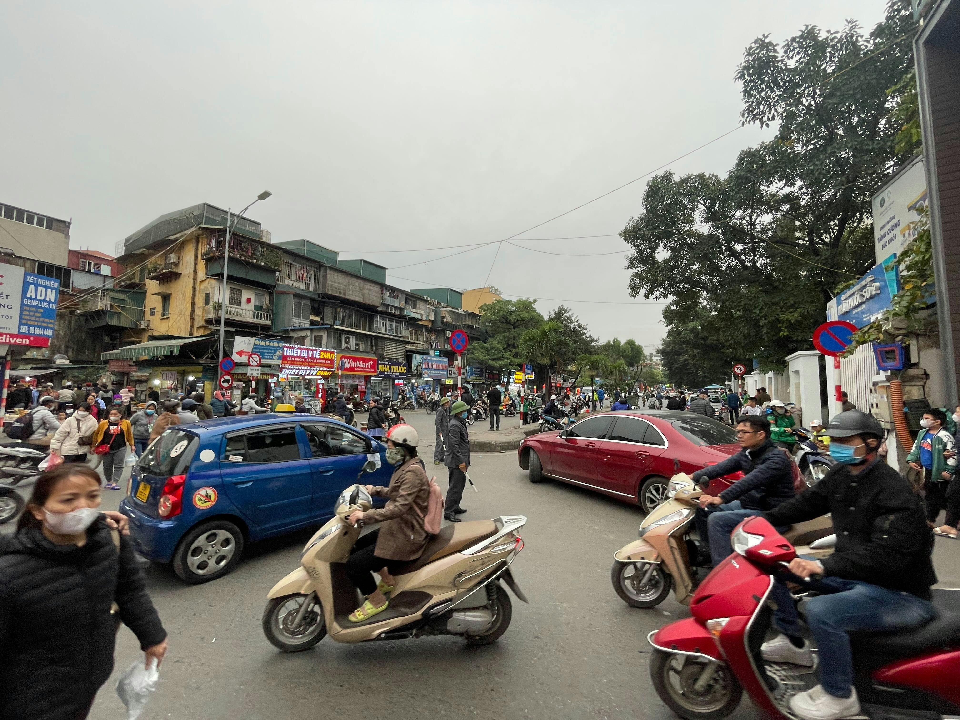 streets of vietnam