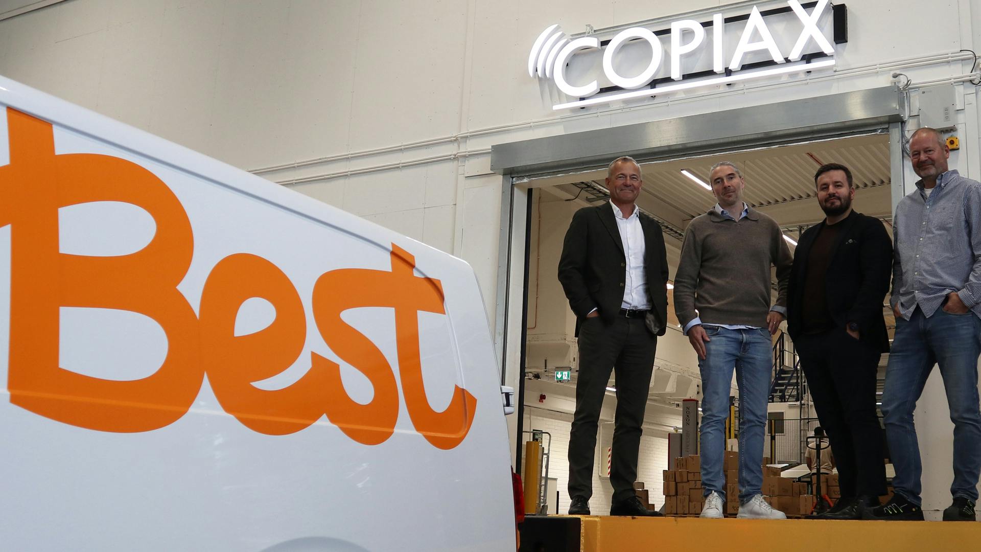 Best courier van picking up goods at Copiax