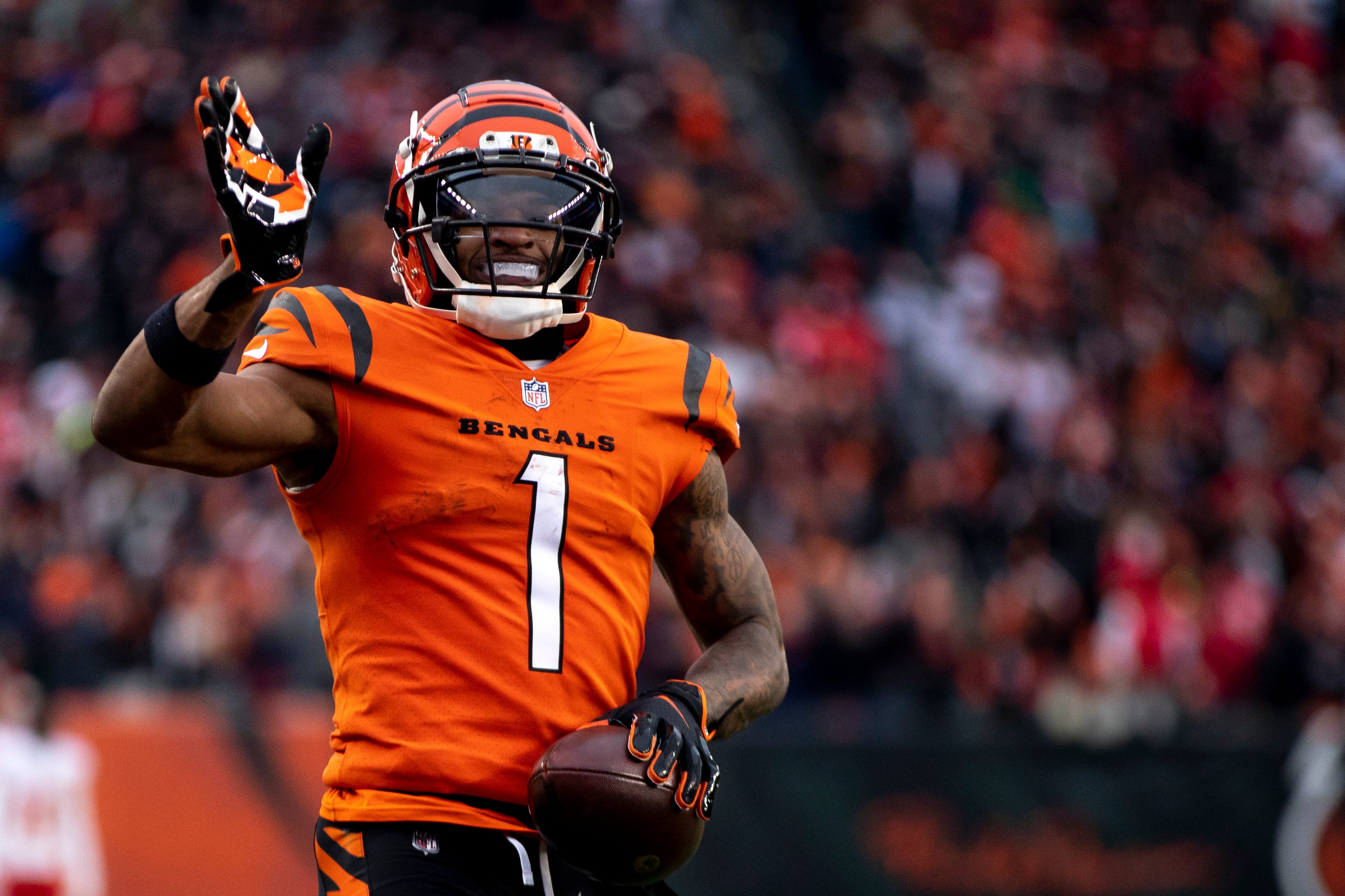 BetQL Staff NFL Picks For Bengals-Ravens SNF