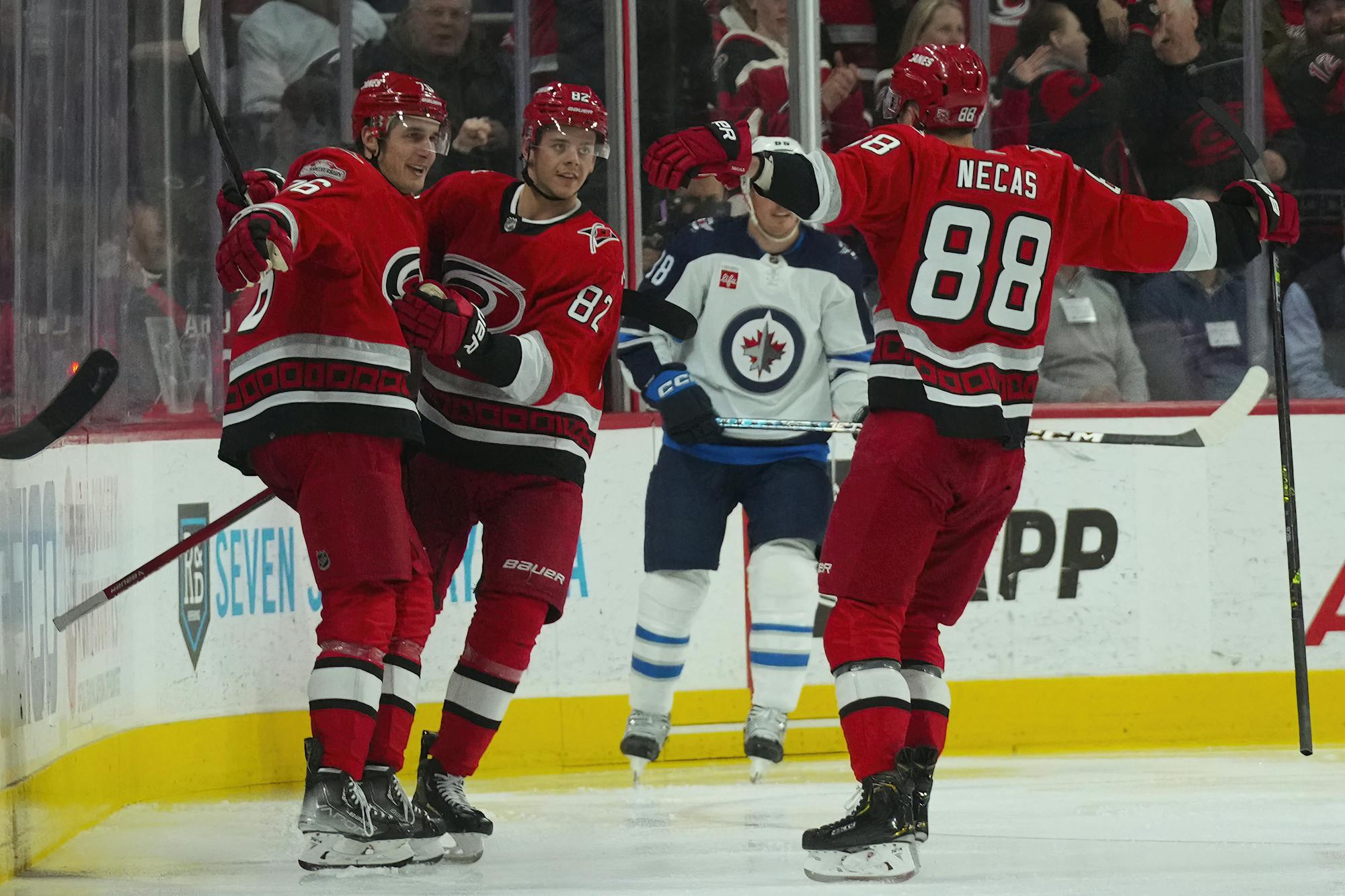 NHL Presidents' Trophy Are Bruins A Lock? BetQL
