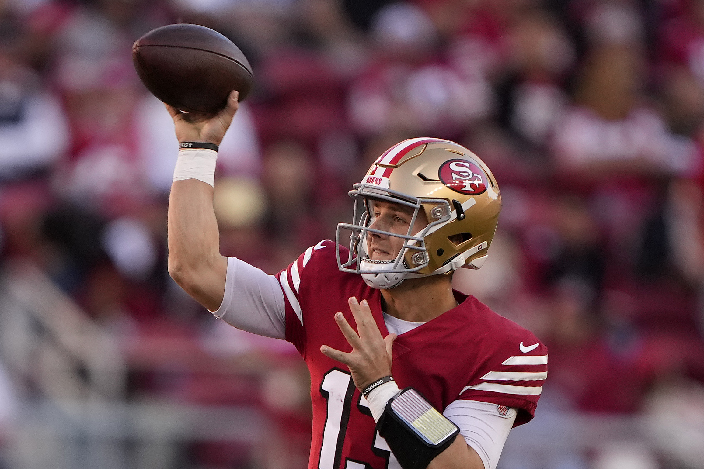 BetMGM: 49ers Drop in Betting Markets After Garoppolo Injury