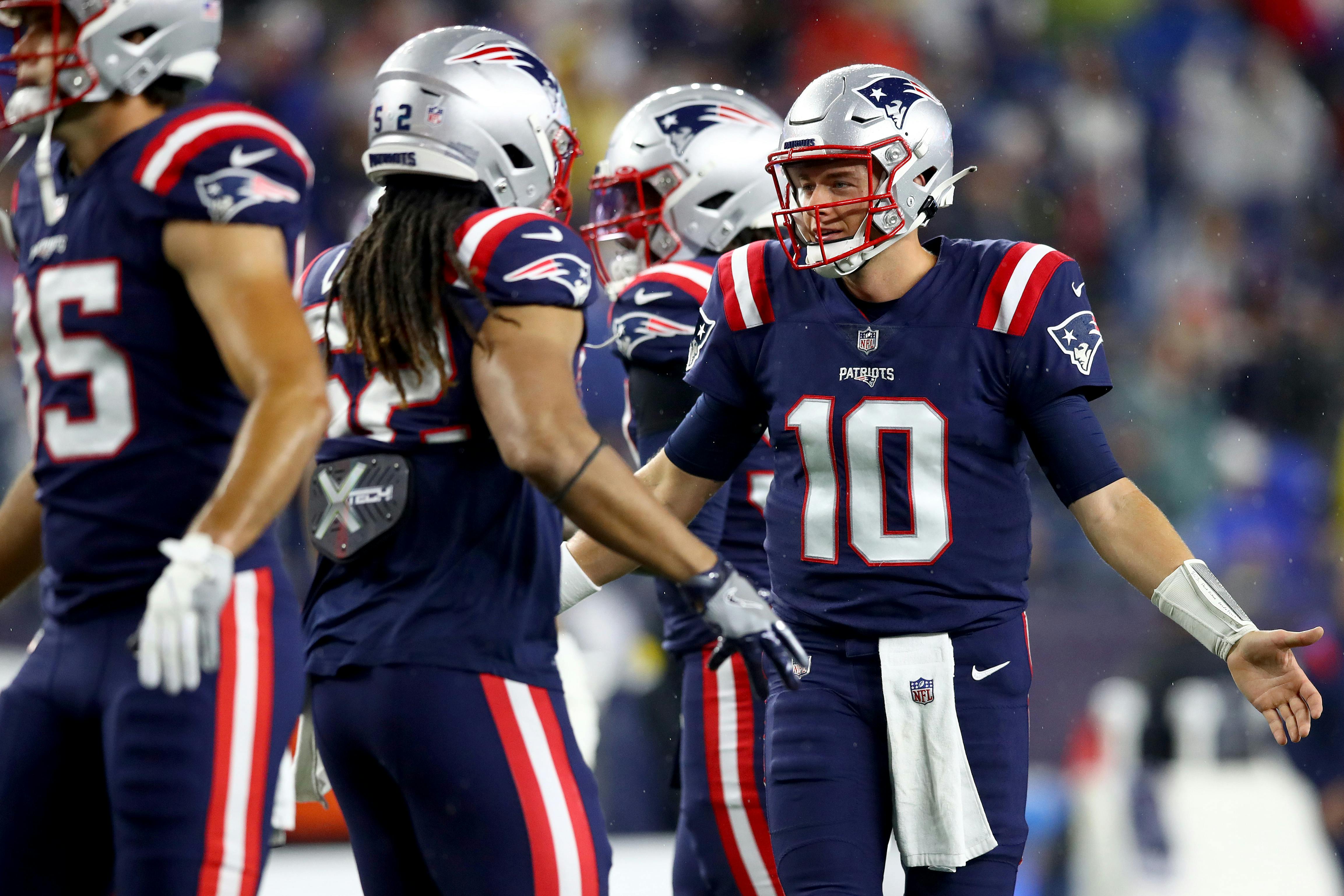 Texans vs. Patriots predictions: Picks, odds, best bets for NFL