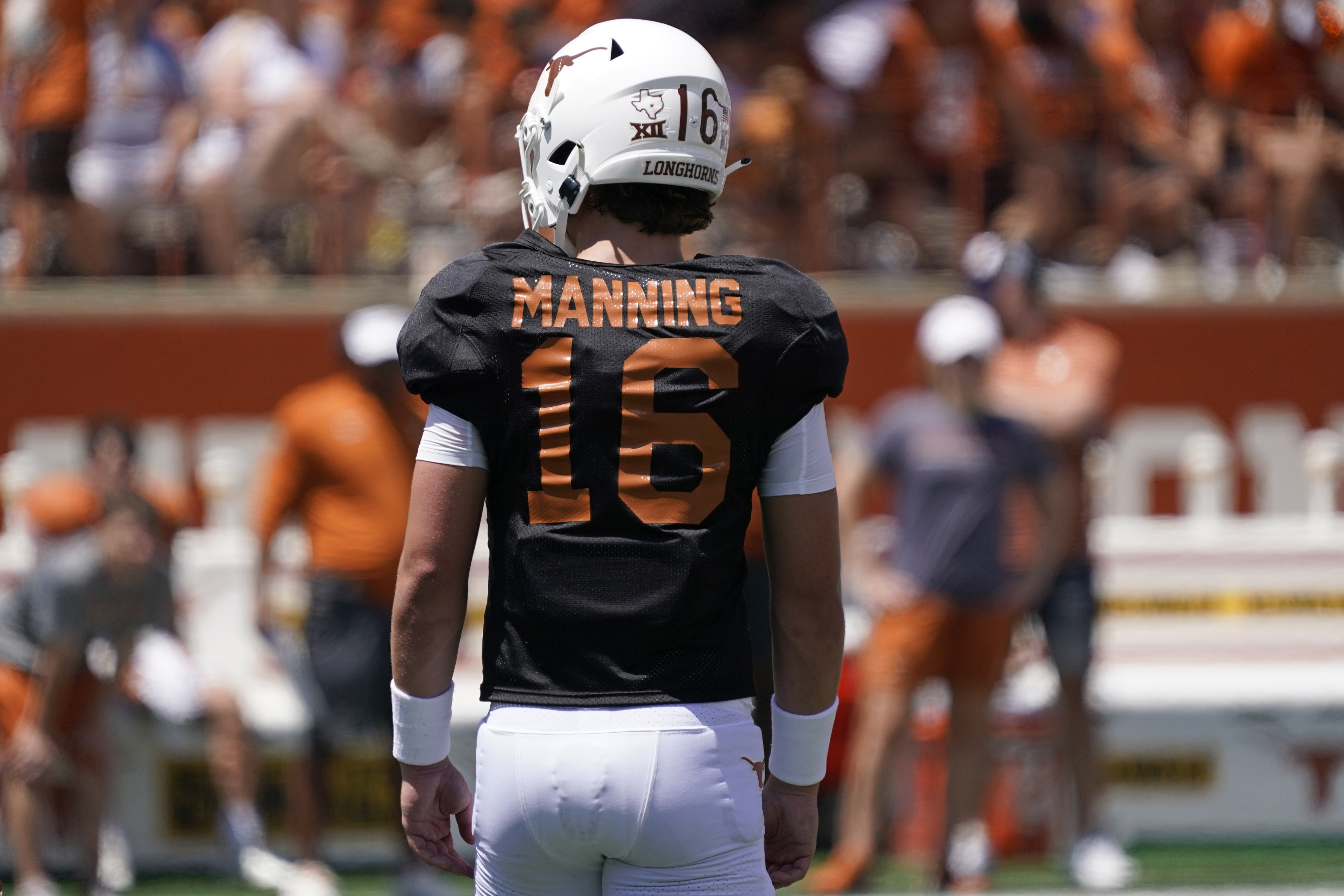 College Football Sleeper Pick: Horns Up for 2023