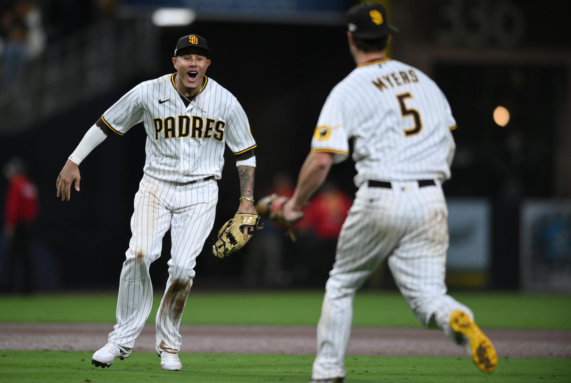 MLB odds 2023: The time is now to buy stock in the San Diego Padres