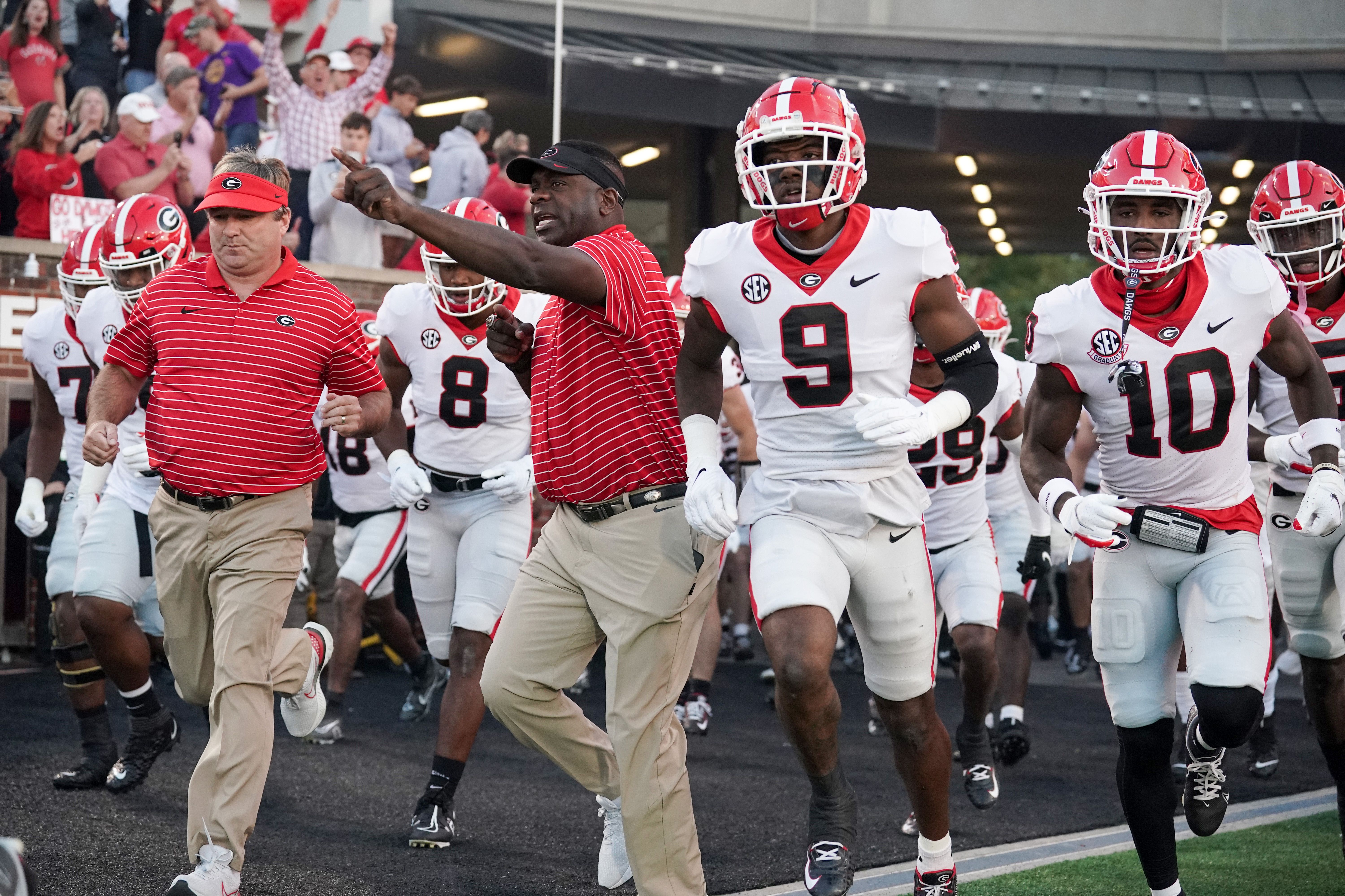 Auburn at No. 2 Georgia Odds, Prediction for Week 6