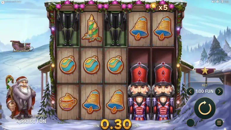 Big Stack Nutcracker gameplay