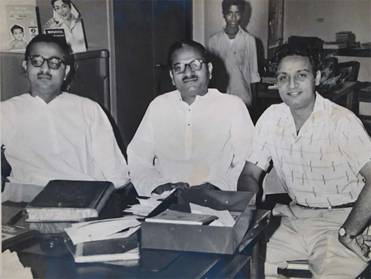 With brother Mohanchand & very close friend actor Mahipal Singh (of Navrang fame)