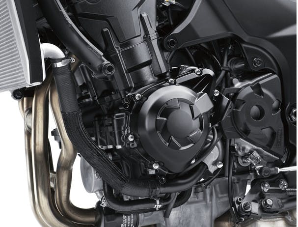 KAWASAKI NINJA 1000 engine