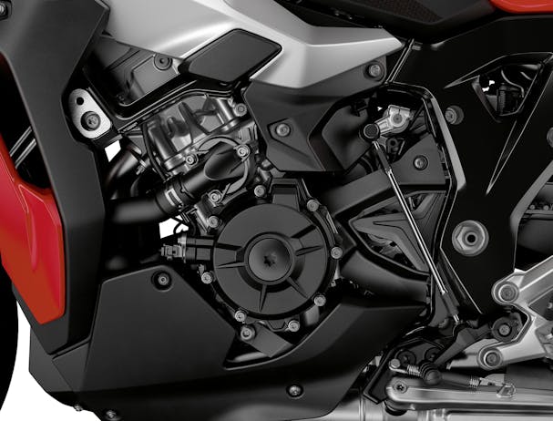BMW S 1000 XR engine