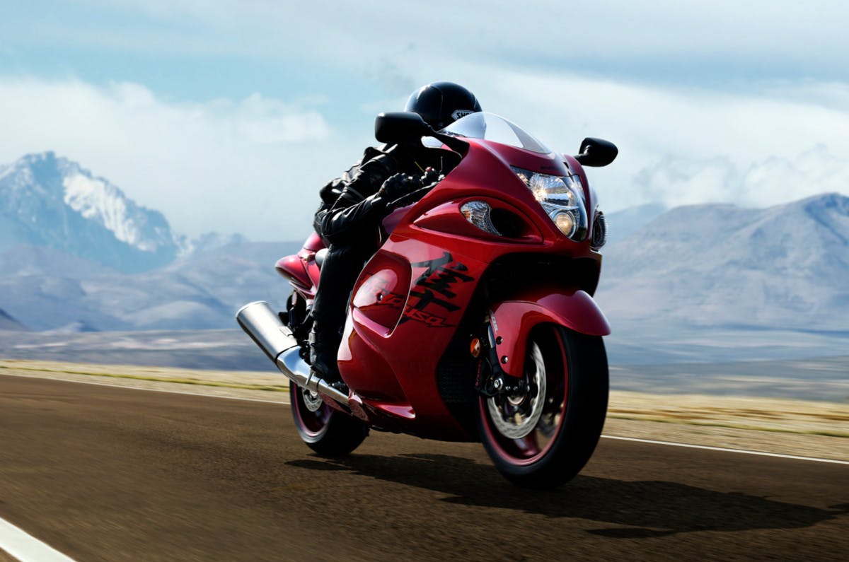 Suzuki Hayabusa in action on the road
