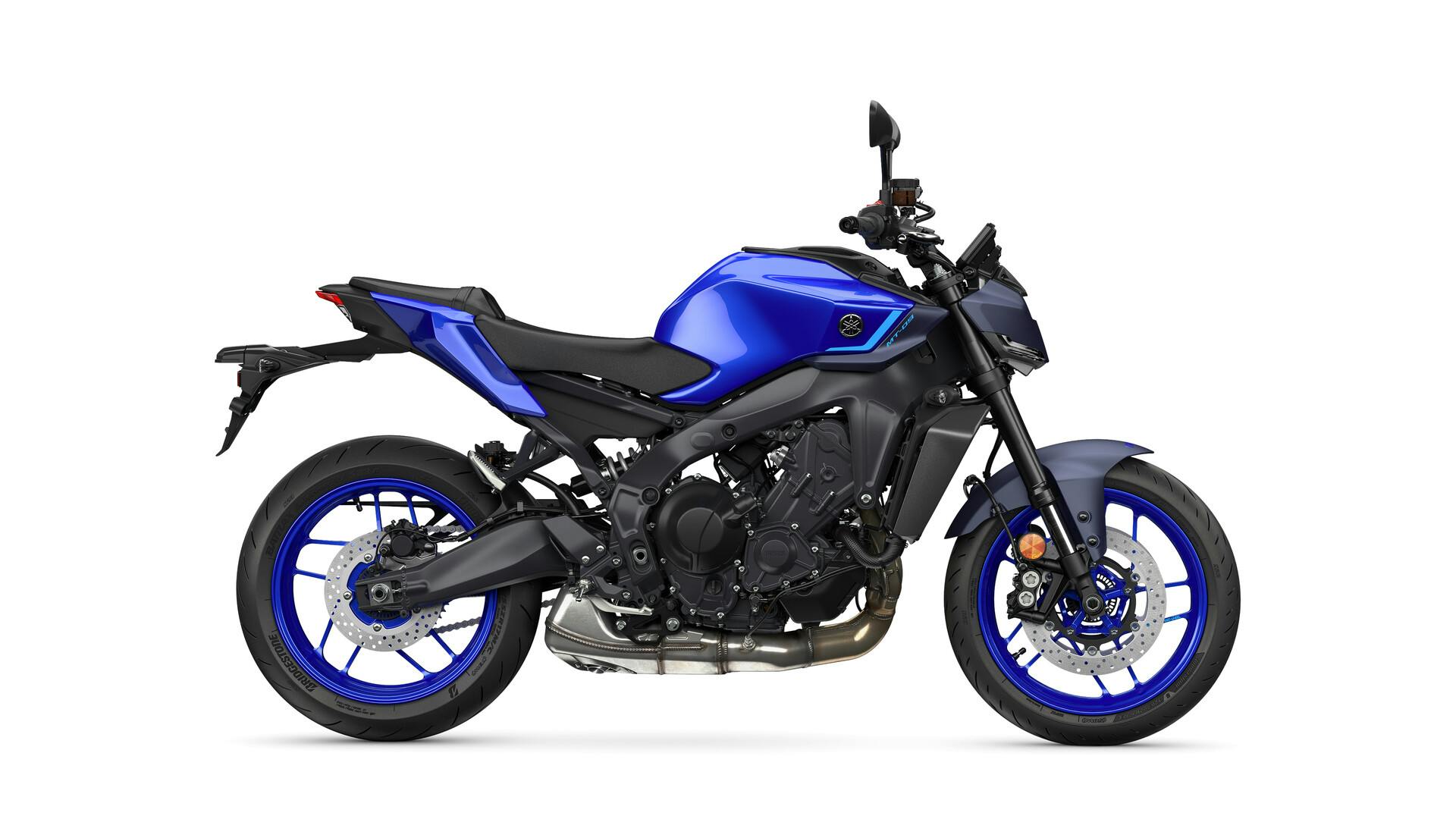 Yamaha MT-09 in icon blue colour