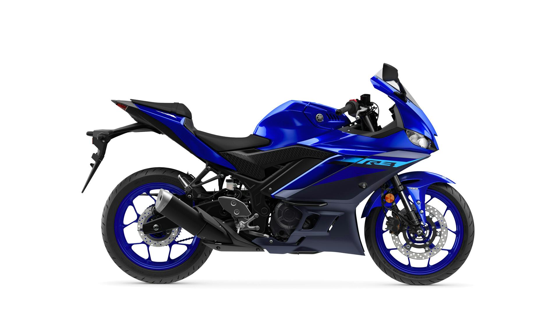Yamaha YZF-R3 in icon blue colour