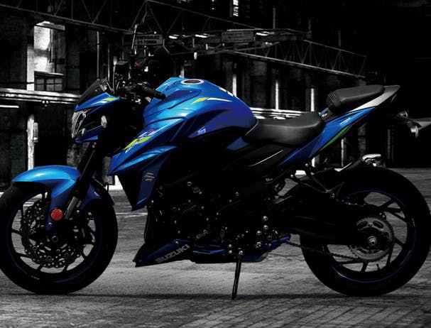 SUZUKI GSX-S750 parked