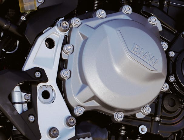 BMW F 850 GS engine