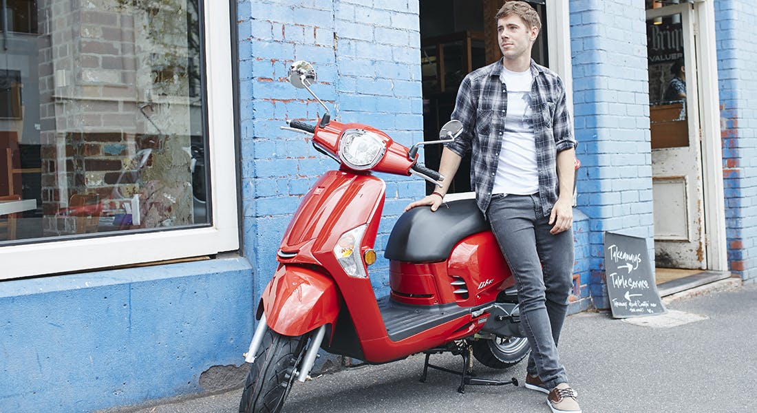 KYMCO LIKE 200I in red colour