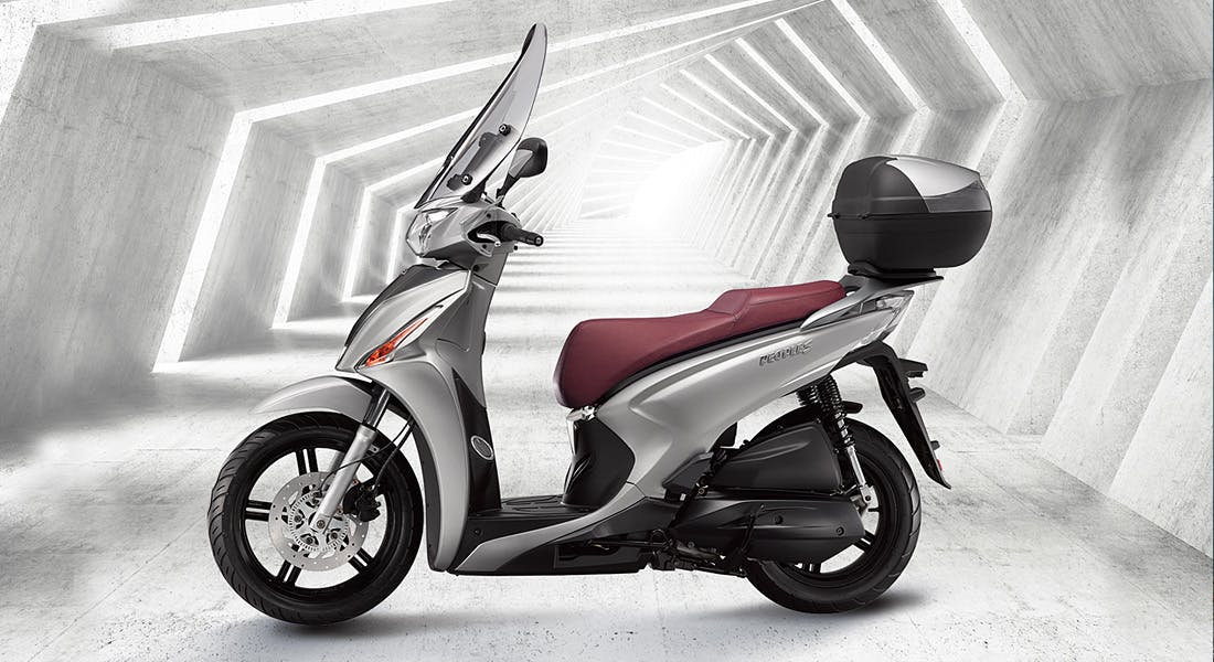 KYMCO PEOPLE S 150 in matt silver colour