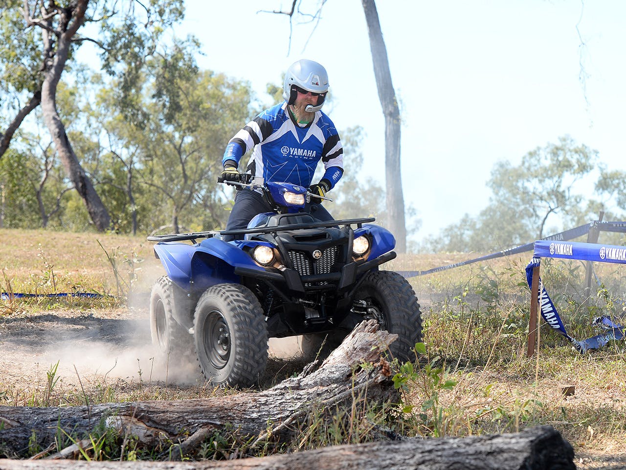 Yamaha Kodiak 700 EPS on off road track