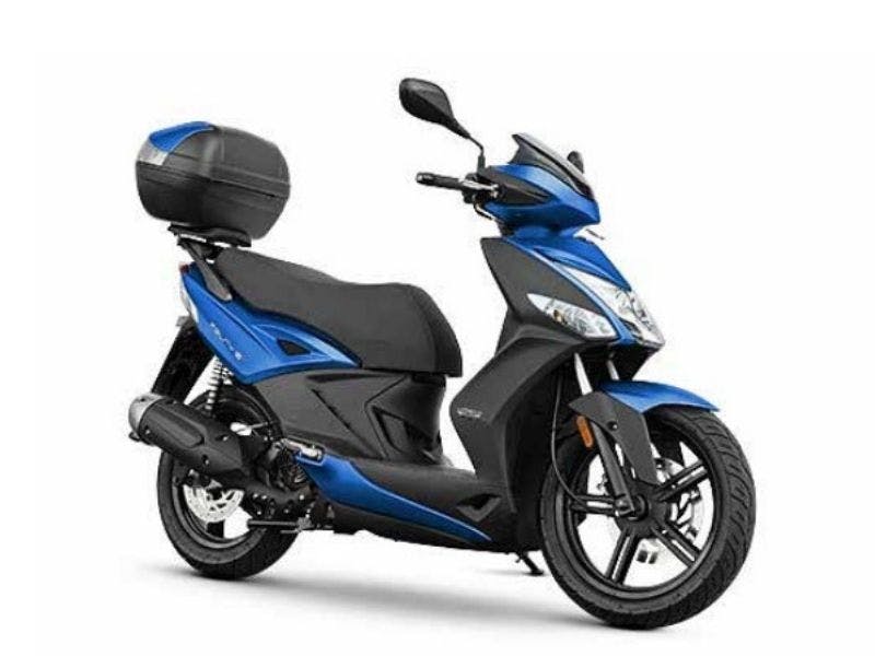 Kymco Agility 16+ 125 in bright blue colour