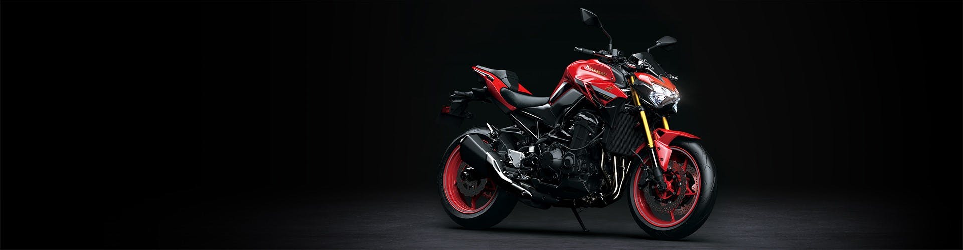 Kawasaski Z900 (50th Anniversary Edition) in Firecracker Red colour