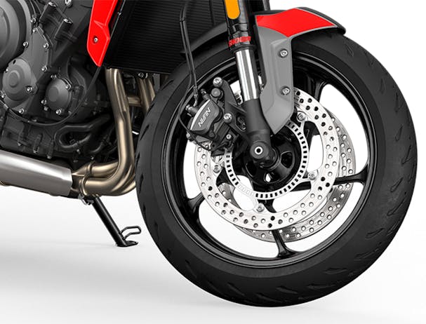 Trident 660 front wheel