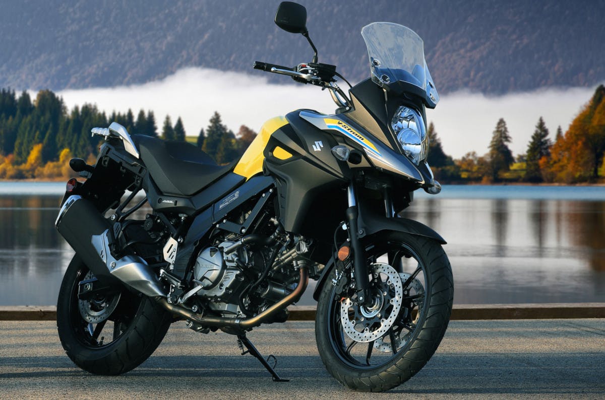 SUZUKI V-STROM 650 ABS parked