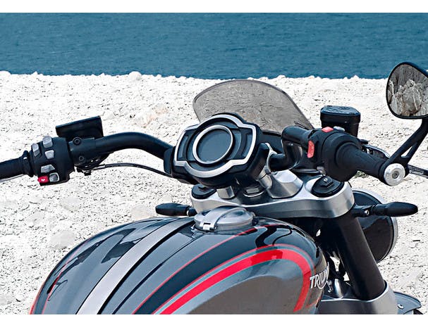 Triumph Rocket 3 GT handlebars