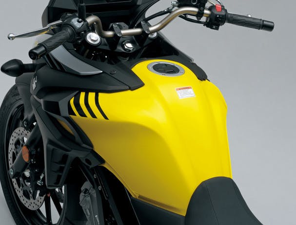 SUZUKI V-STROM 650 ABS fuel tank