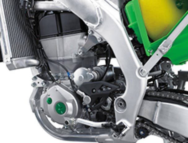 KAWASAKI KX450's engine