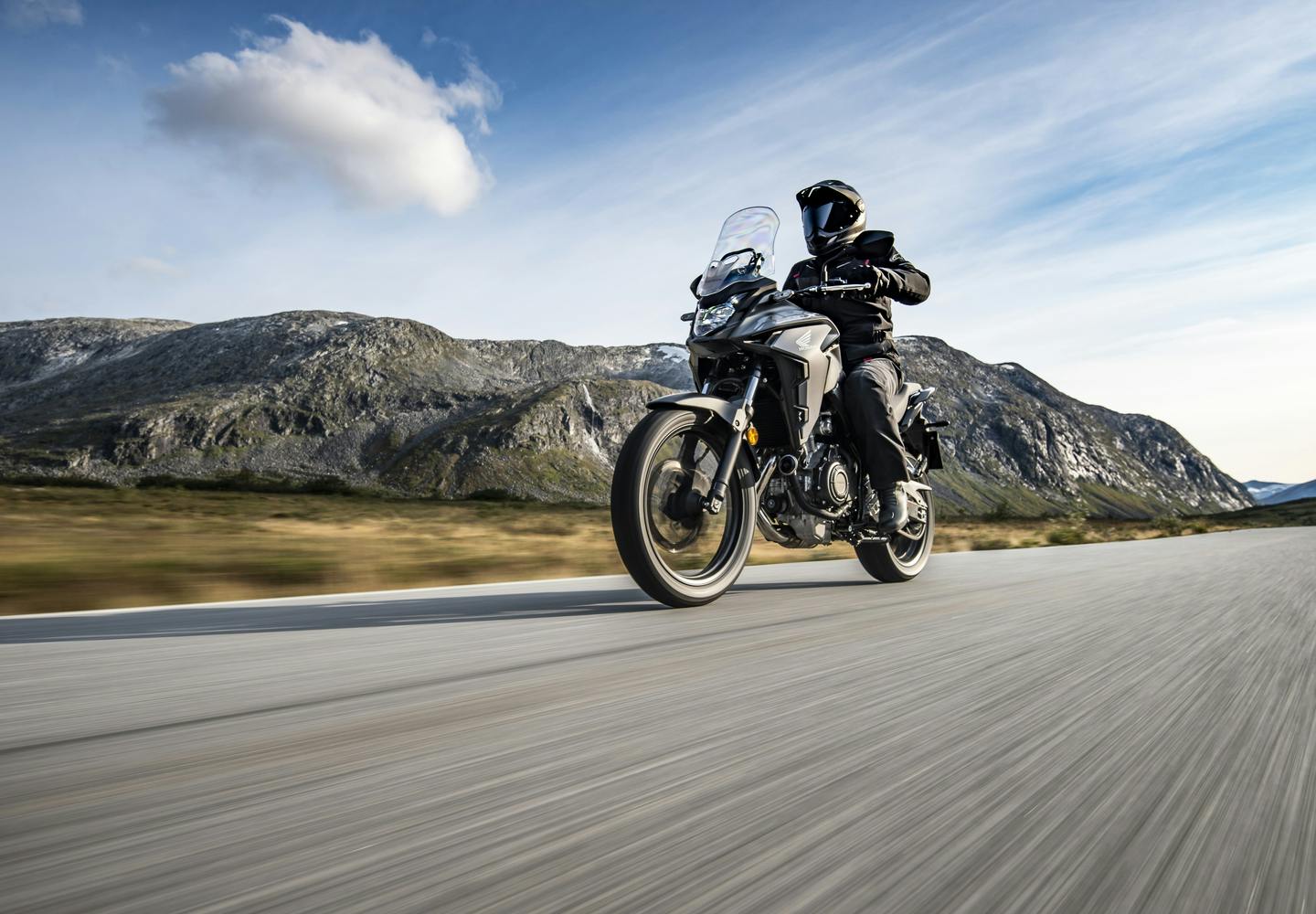 honda cb500x fuel consumption