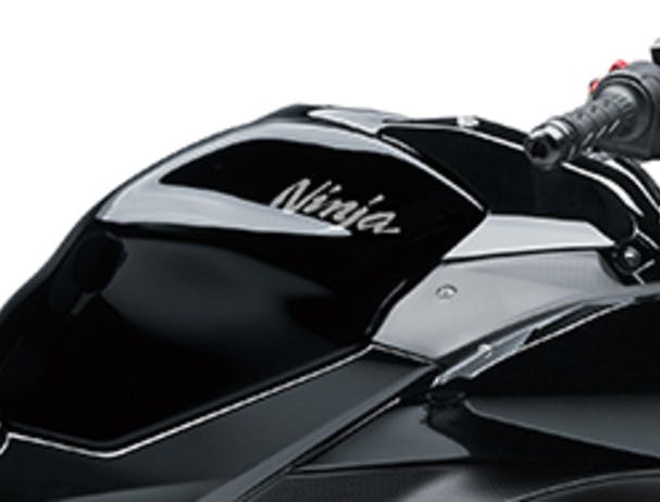KAWASAKI NINJA 650L fuel tank