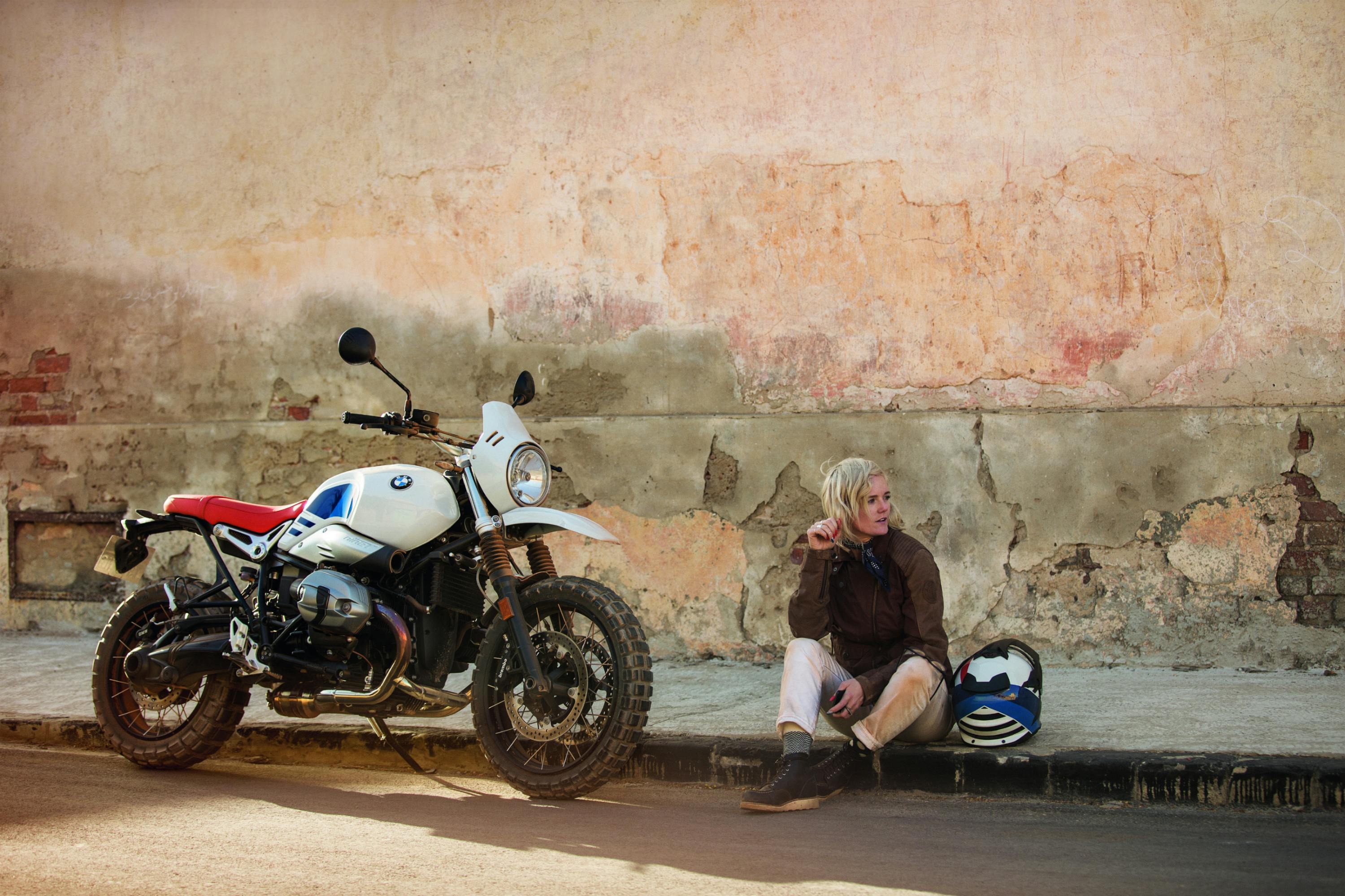 BMW R nineT Urban G/S Spezial in light white colour, parked