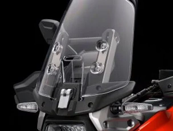 Suzuki V-Strom 1050 windshield