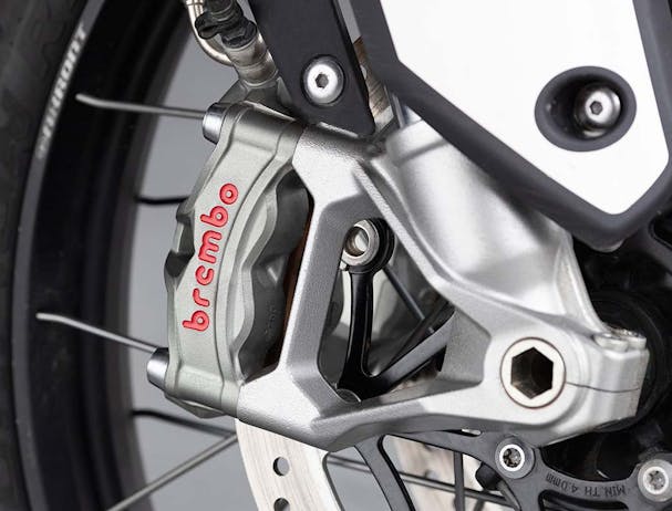 Tiger 900 Rally Pro brakes